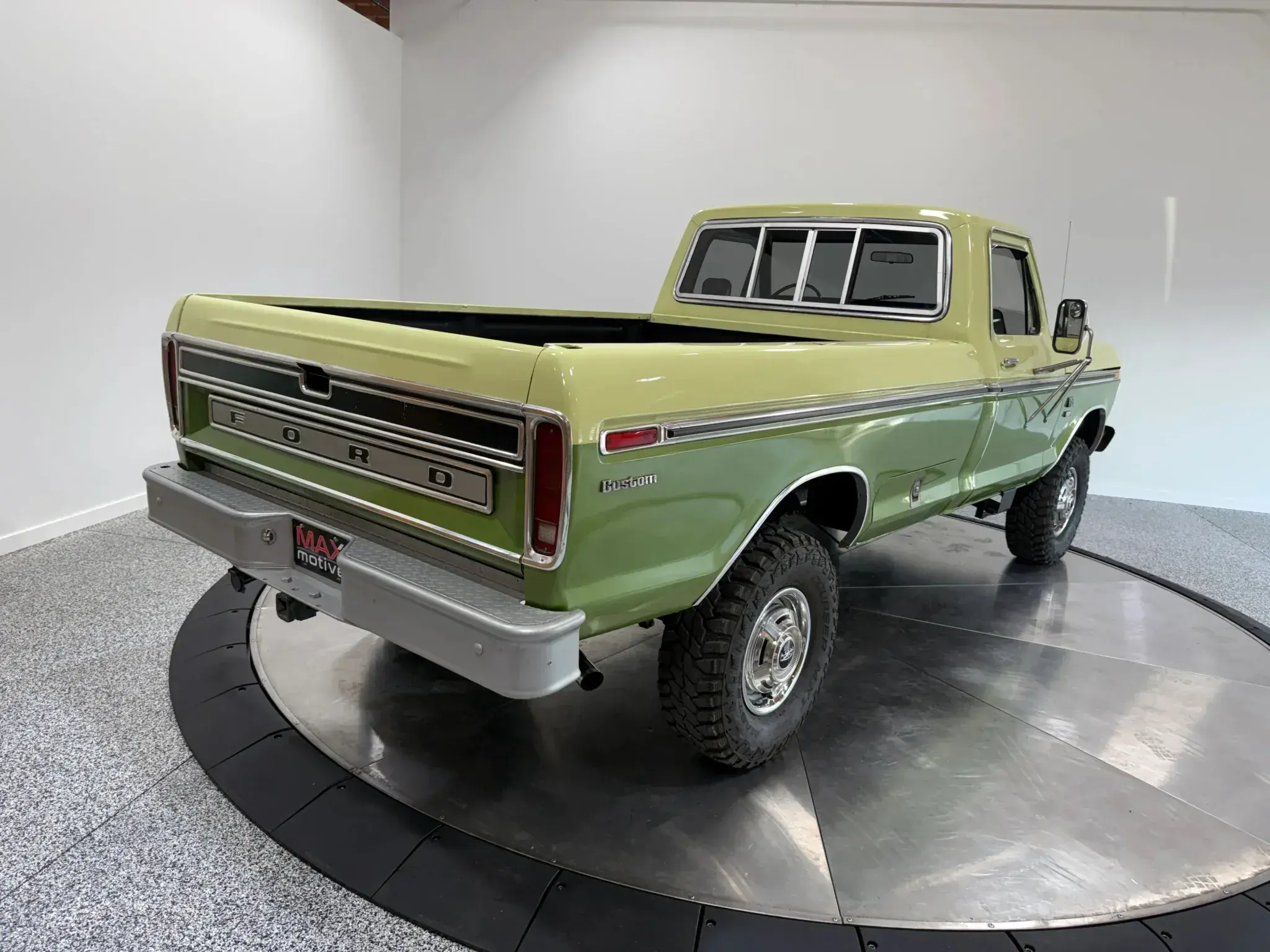 1976 Ford F-250 Camper Special