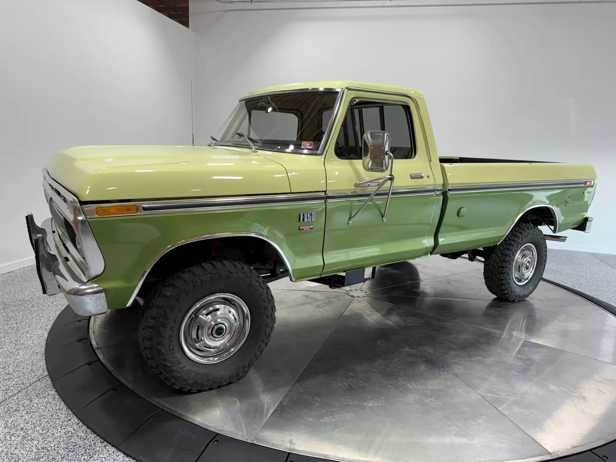 1976 Ford F-250 Camper Special