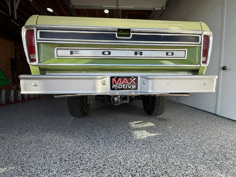 1976 Ford F-250 Camper Special