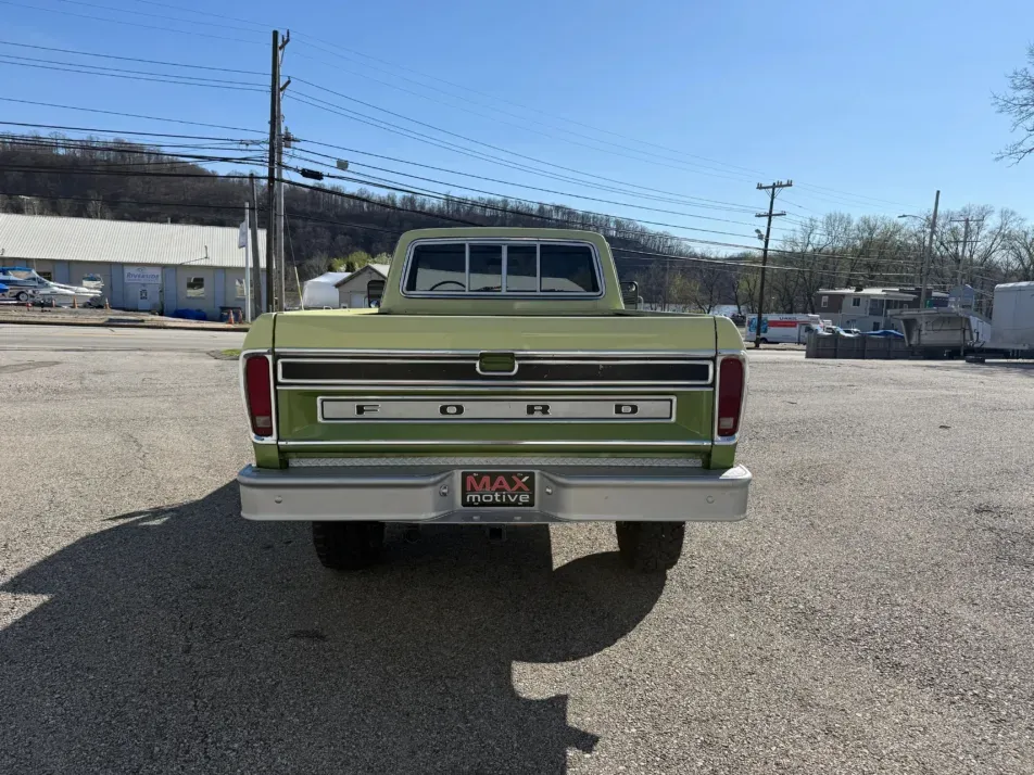 1976 Ford F-250 Camper Special