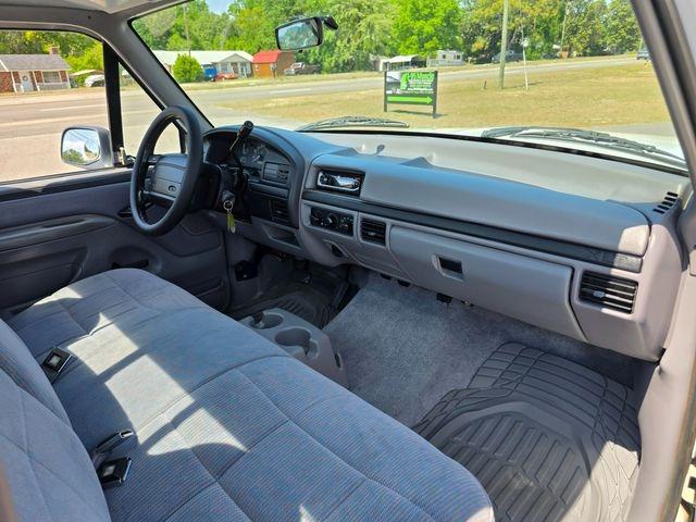 1996 Ford F-150 XLT SWB