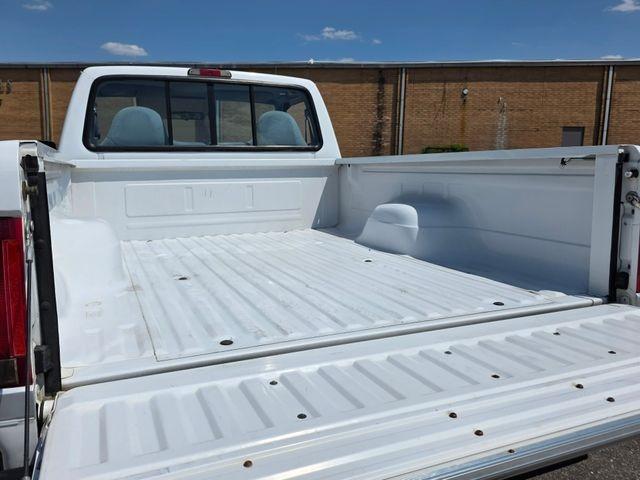 1996 Ford F-150 XLT SWB