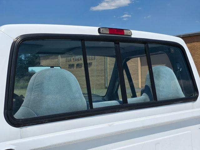 1996 Ford F-150 XLT SWB
