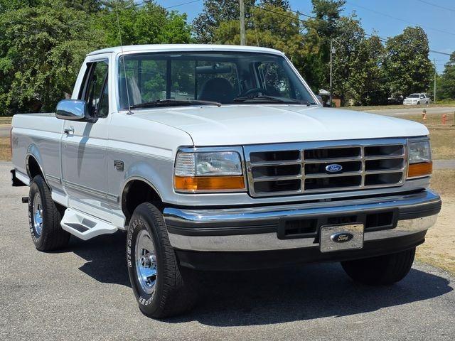 1996 Ford F-150 XLT SWB