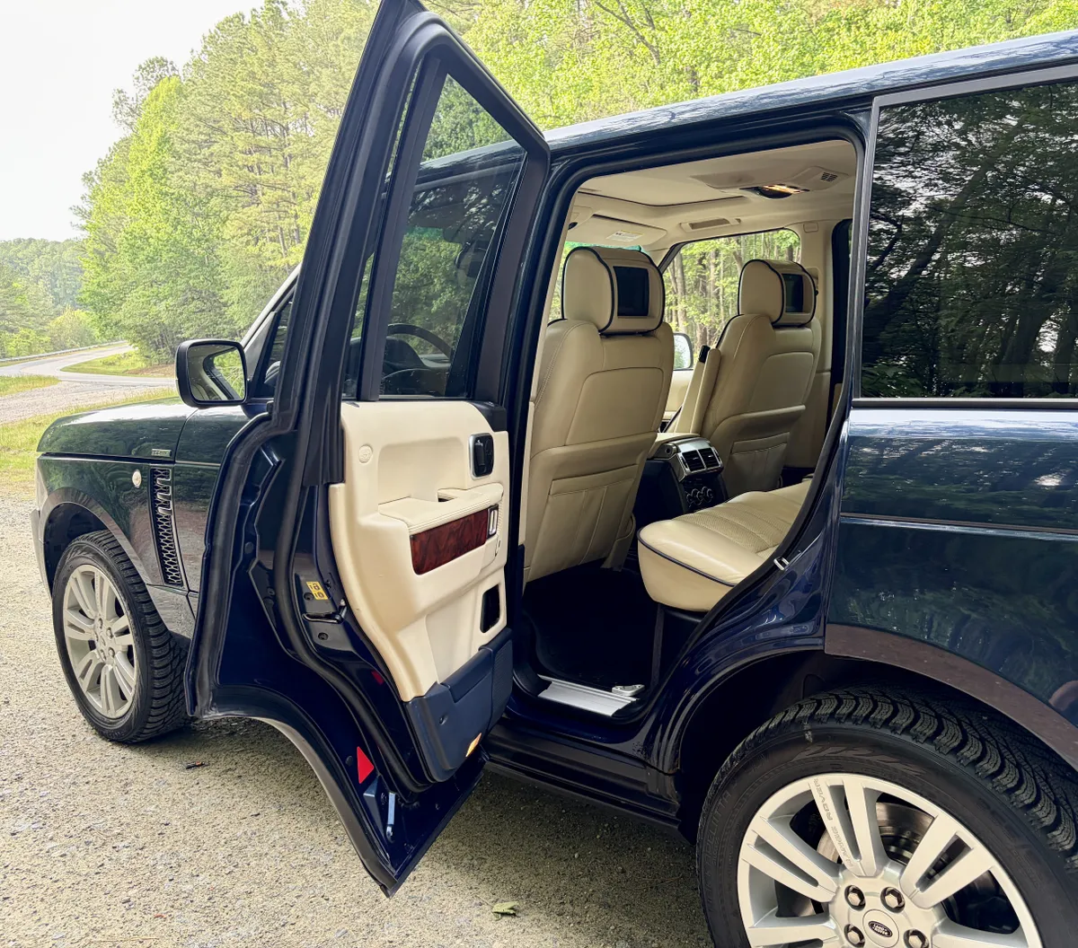 2012 Land Rover Range Rover HSE Luxury