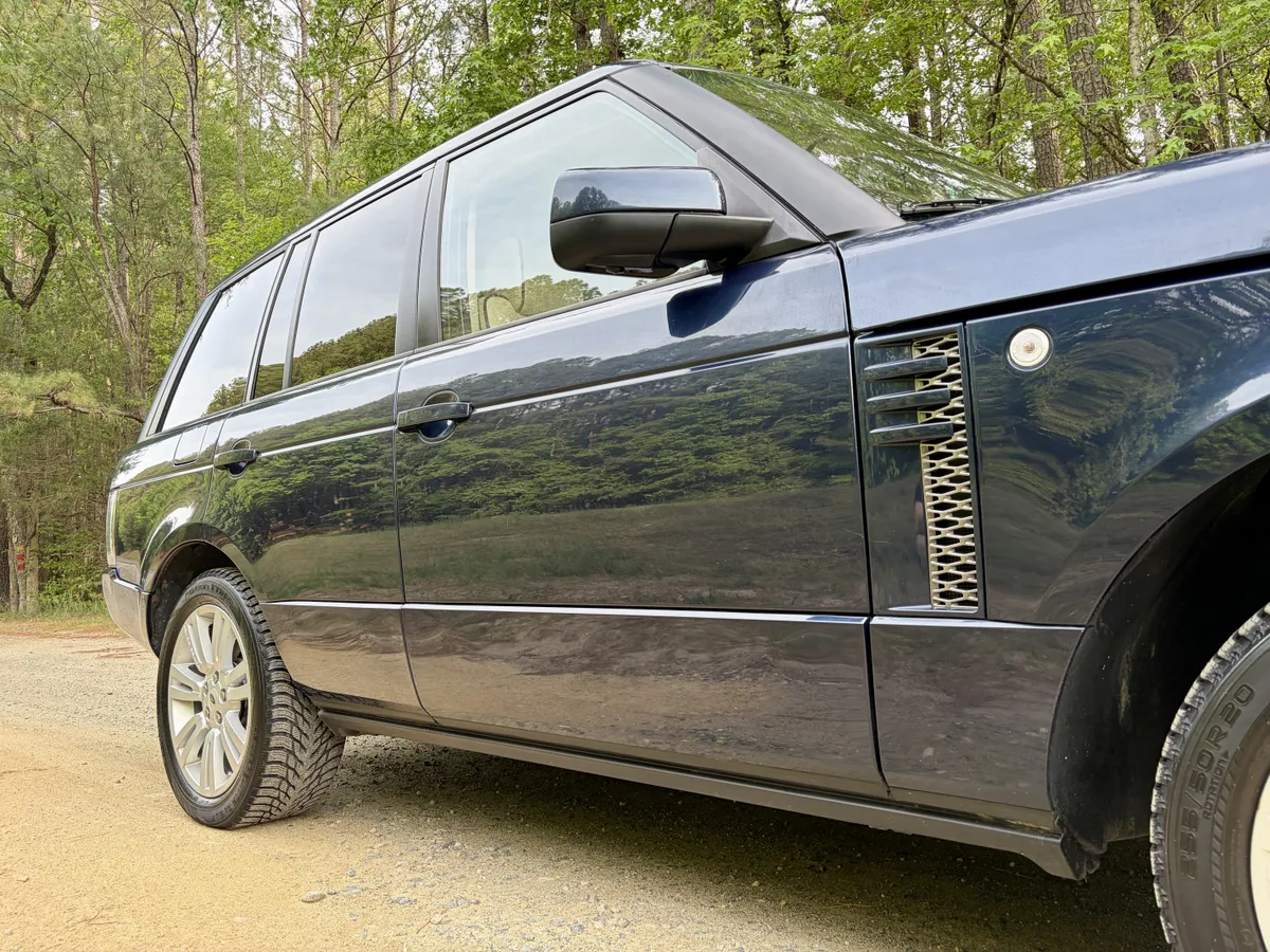 2012 Land Rover Range Rover HSE Luxury