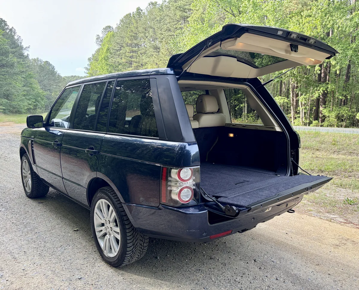 2012 Land Rover Range Rover HSE Luxury
