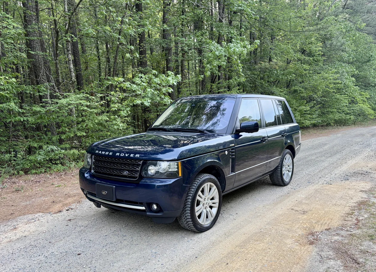 2012 Land Rover Range Rover HSE Luxury