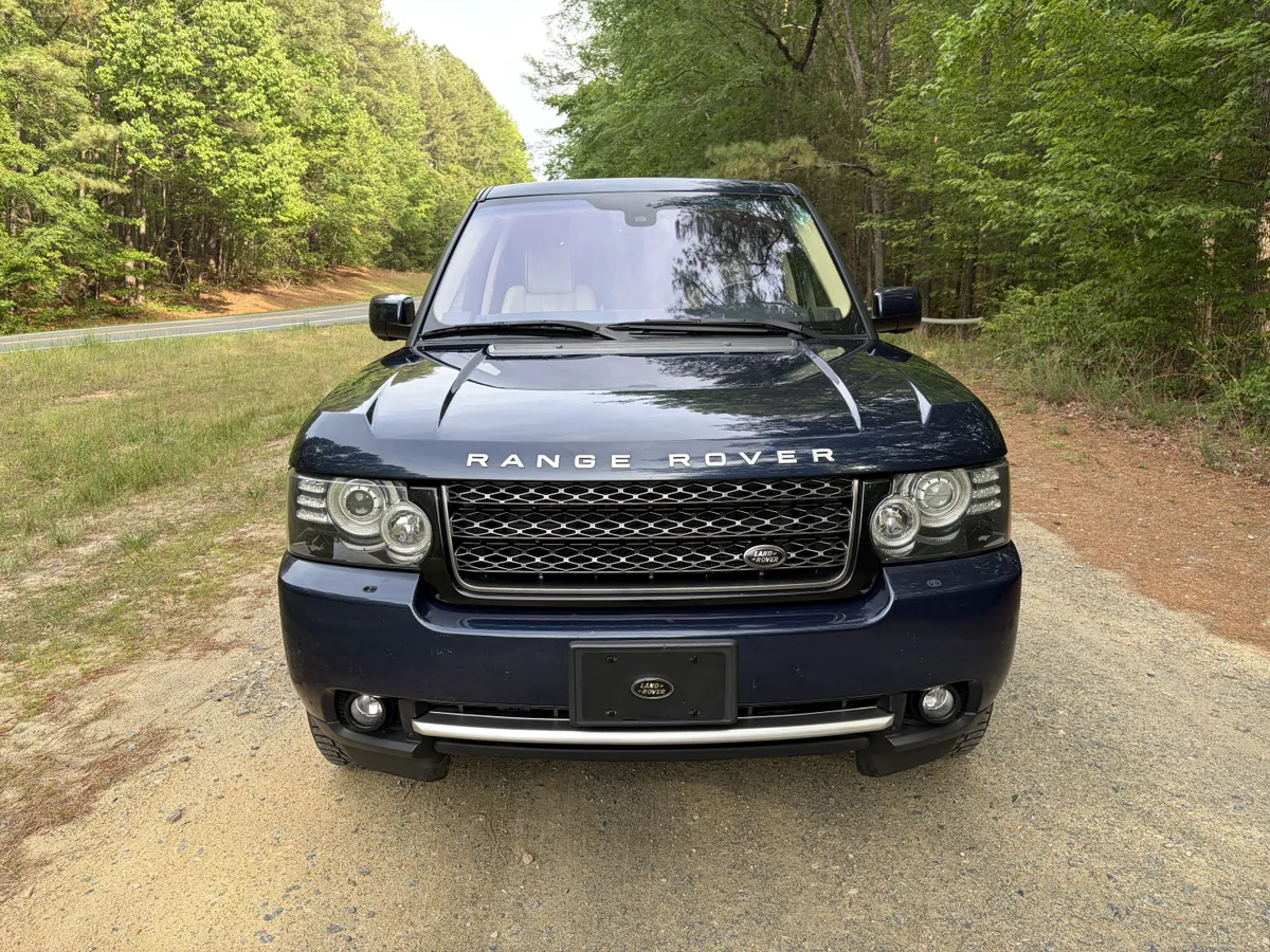 2012 Land Rover Range Rover HSE Luxury