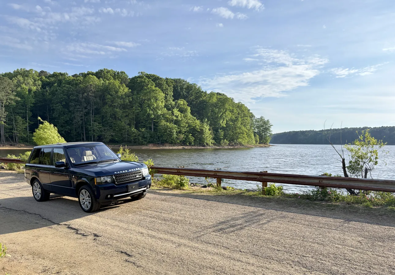 2012 Land Rover Range Rover HSE Luxury