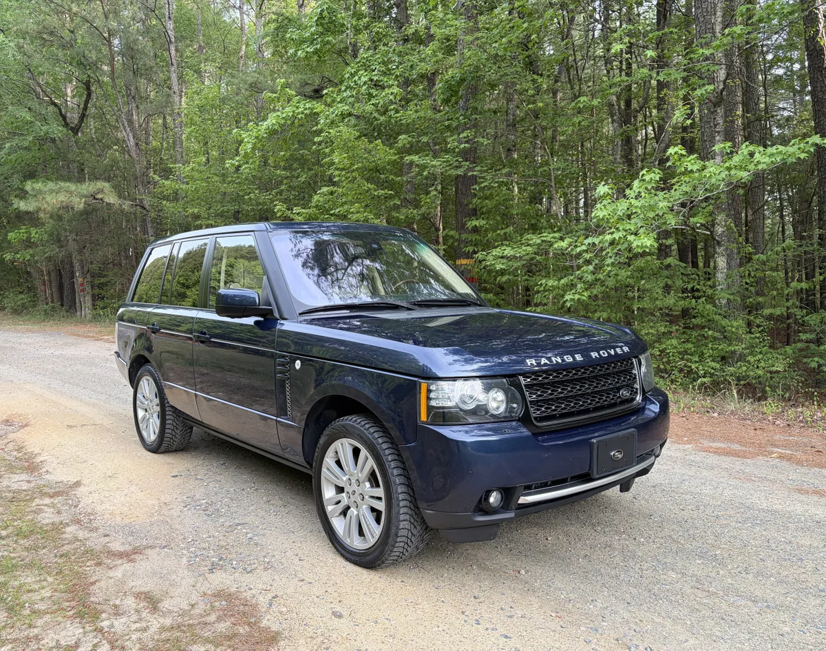 2012 Land Rover Range Rover HSE Luxury