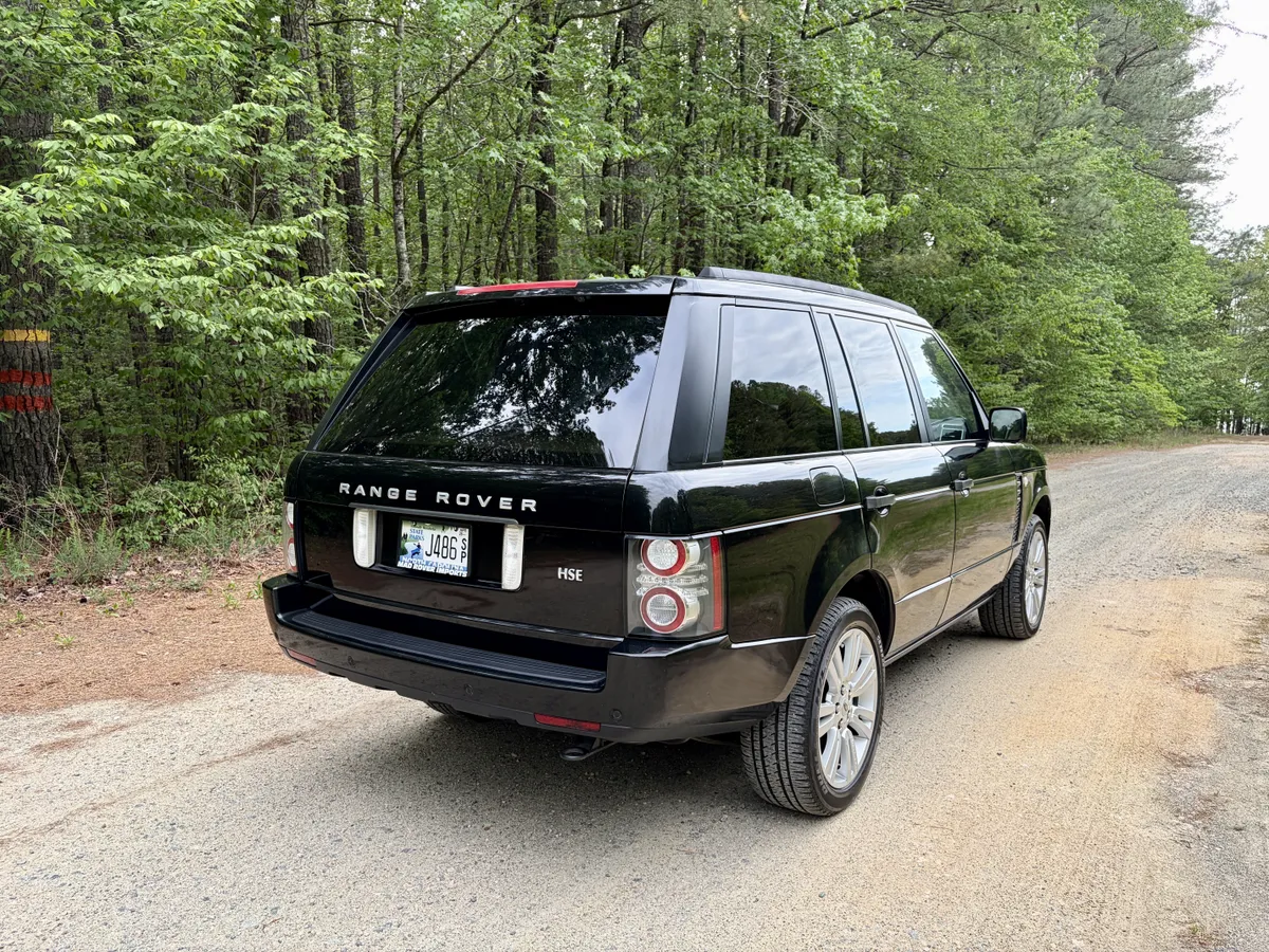 2011 Land Rover Range Rover HSE Lux