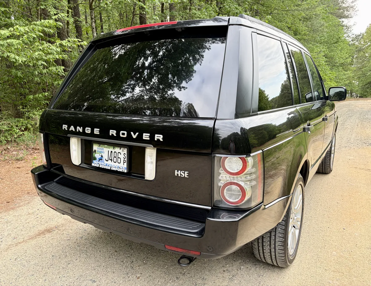 2011 Land Rover Range Rover HSE Lux