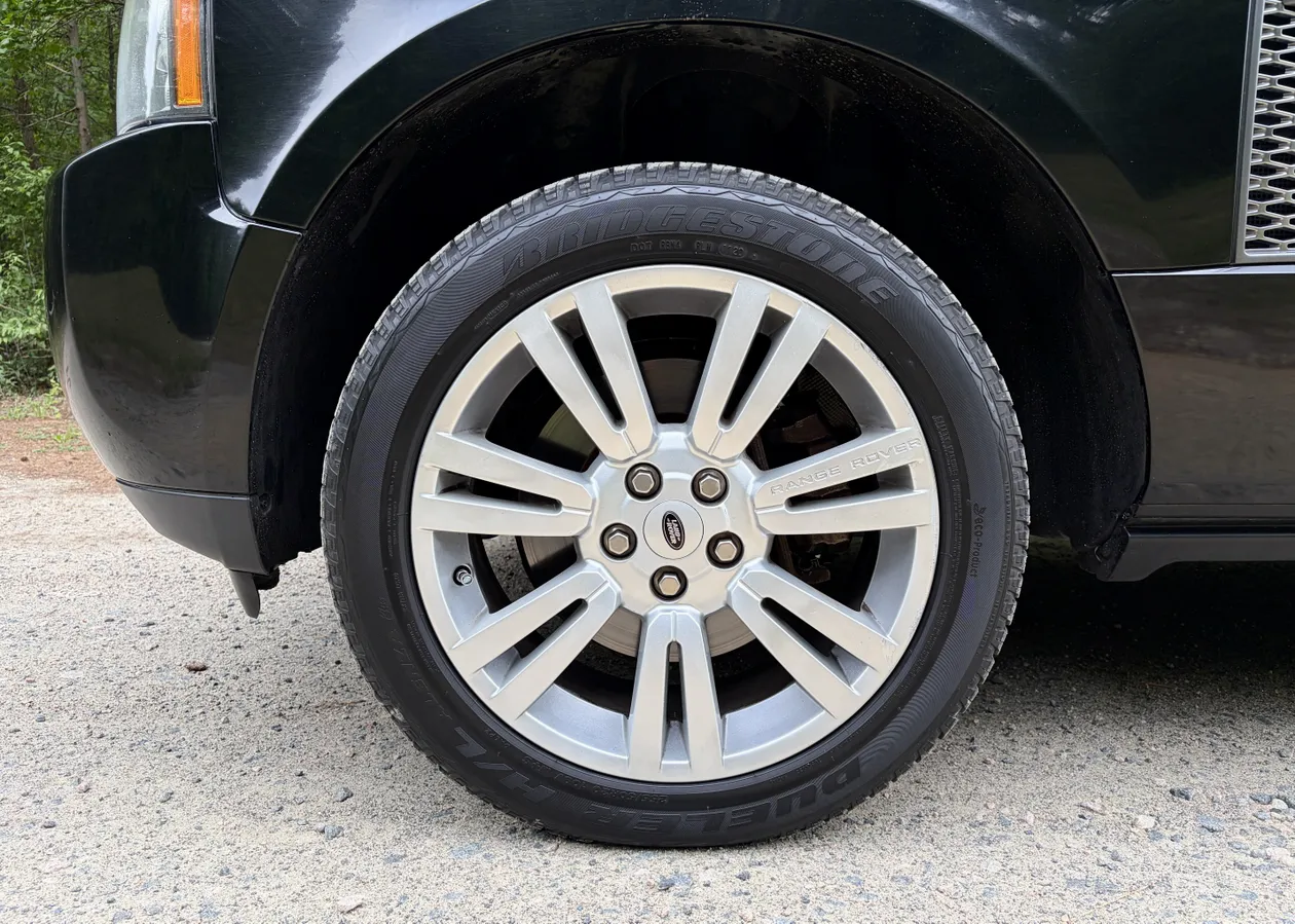 2011 Land Rover Range Rover HSE Lux