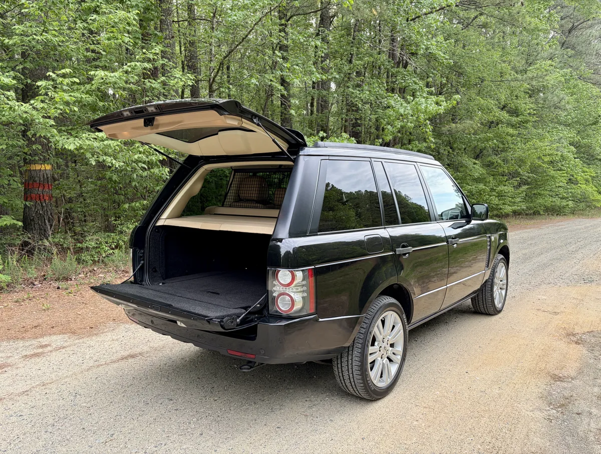 2011 Land Rover Range Rover HSE Lux