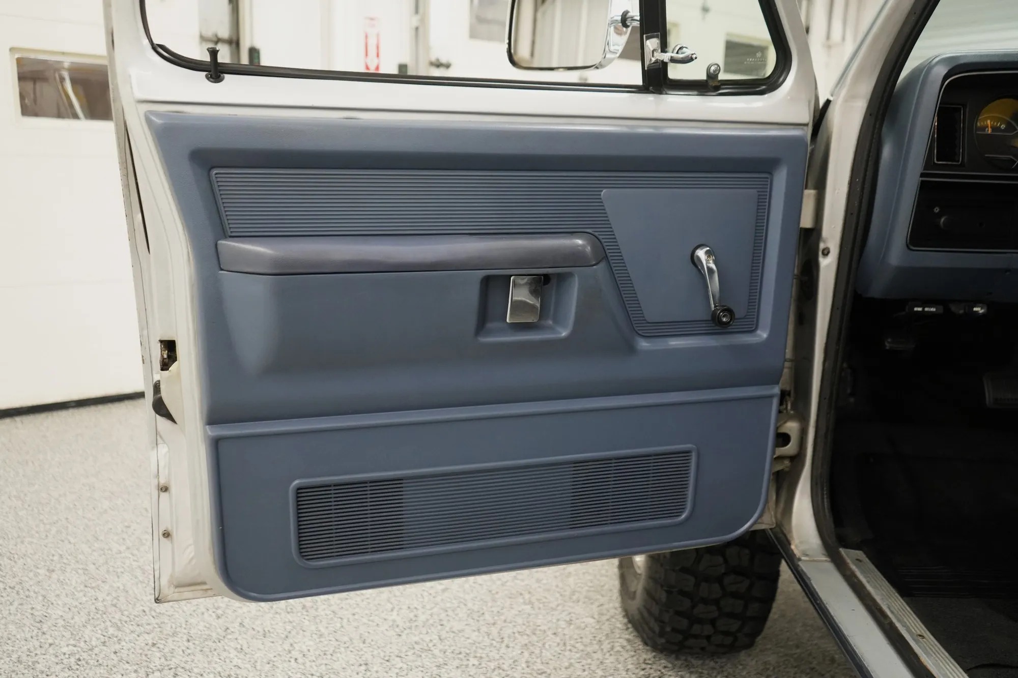 1988 Dodge Power Ram W150