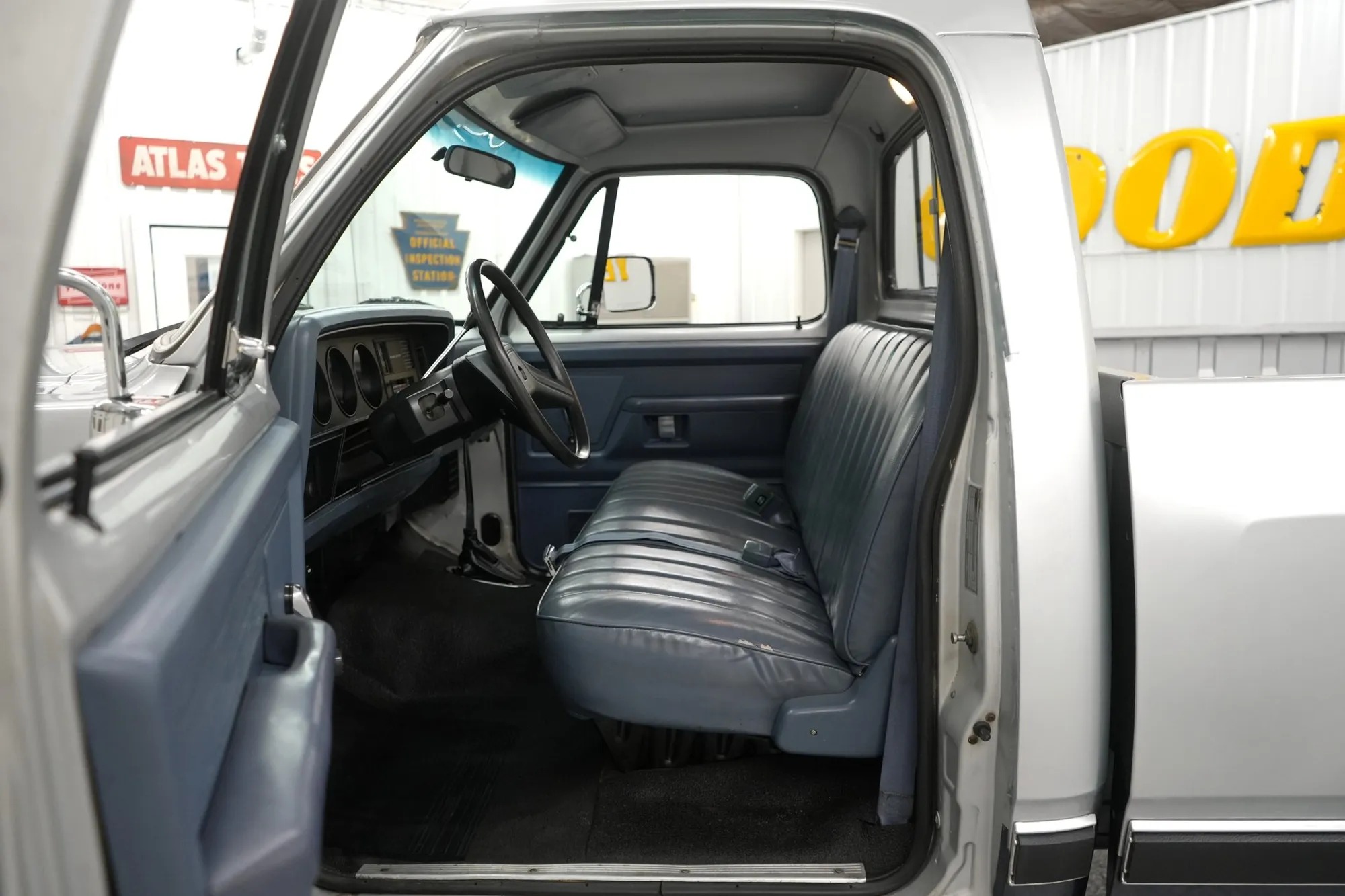 1988 Dodge Power Ram W150