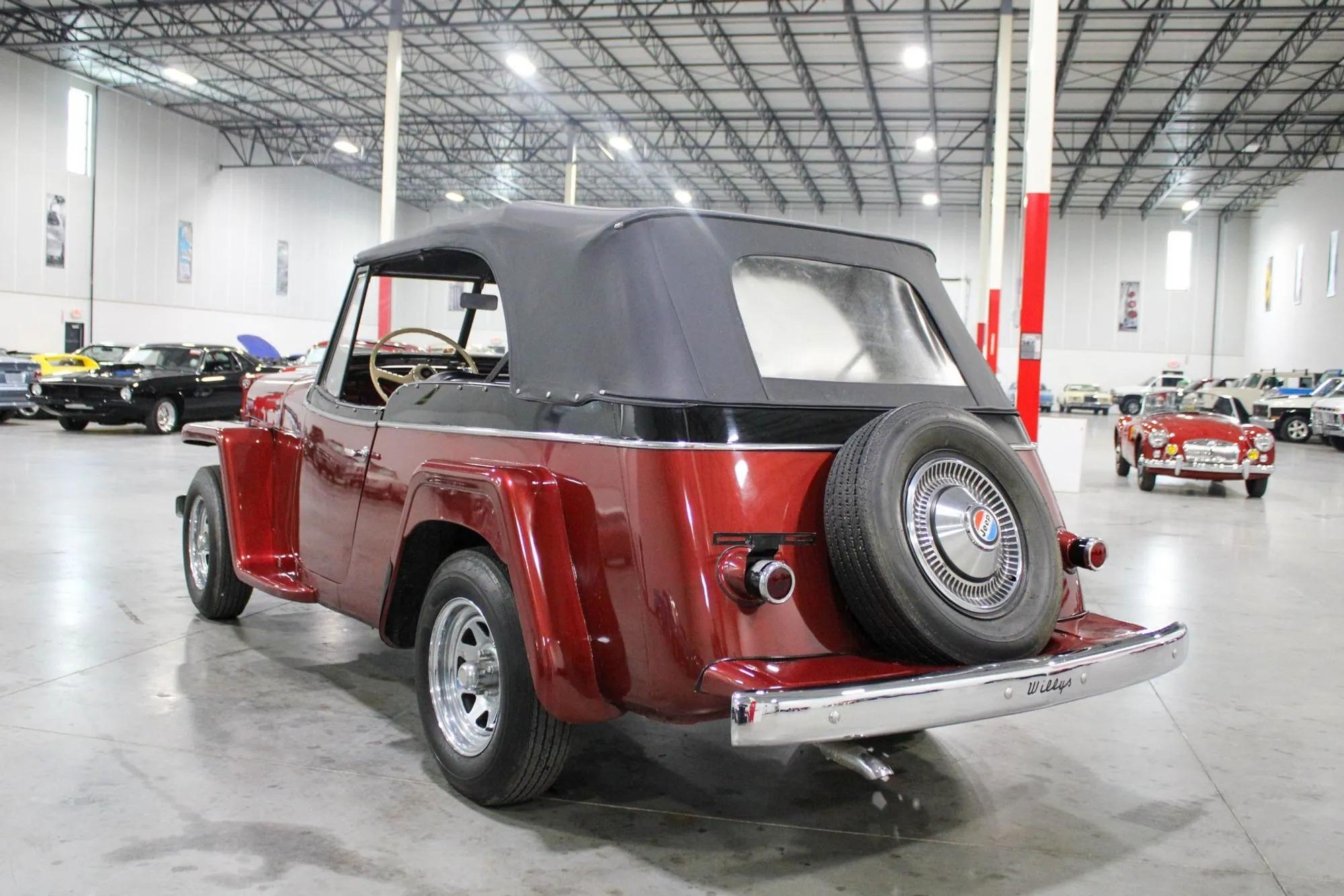1952 Willys Jeepster