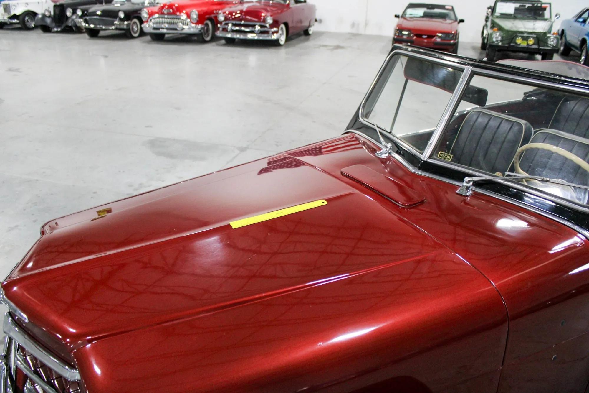 1952 Willys Jeepster