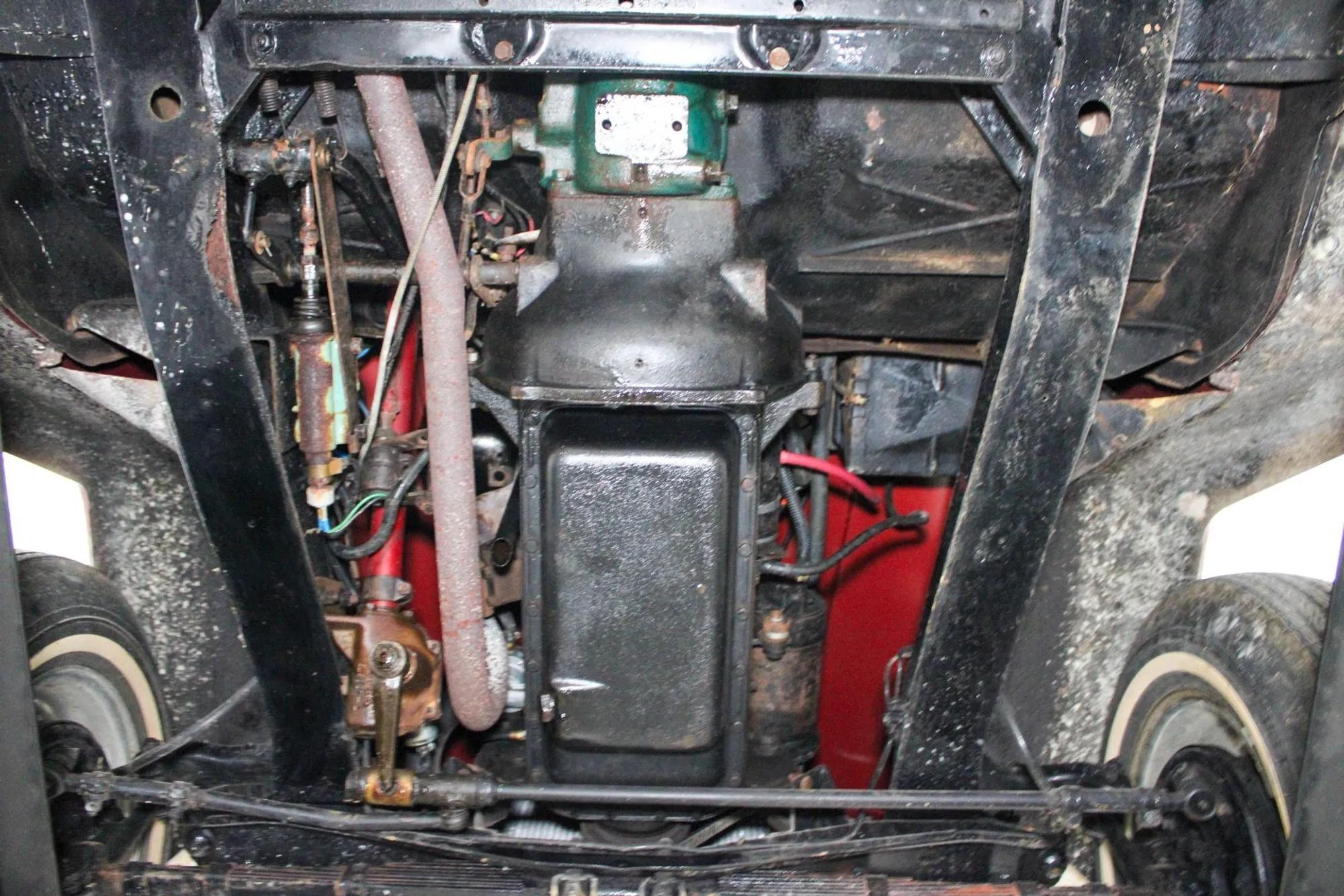 1952 Willys Jeepster