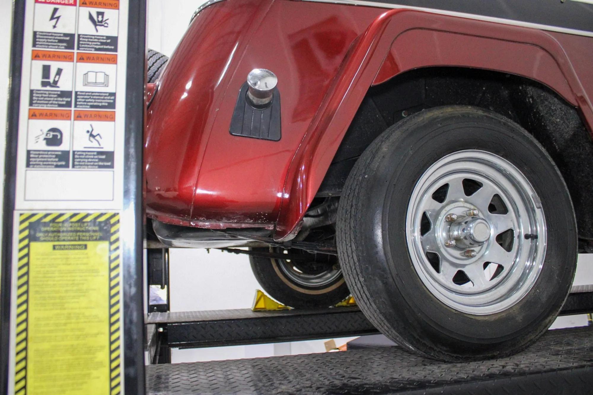1952 Willys Jeepster