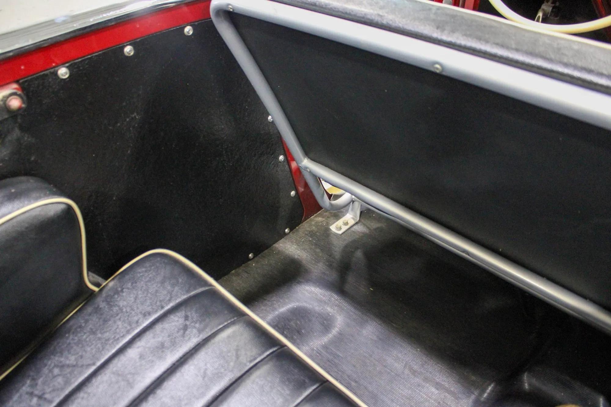 1952 Willys Jeepster