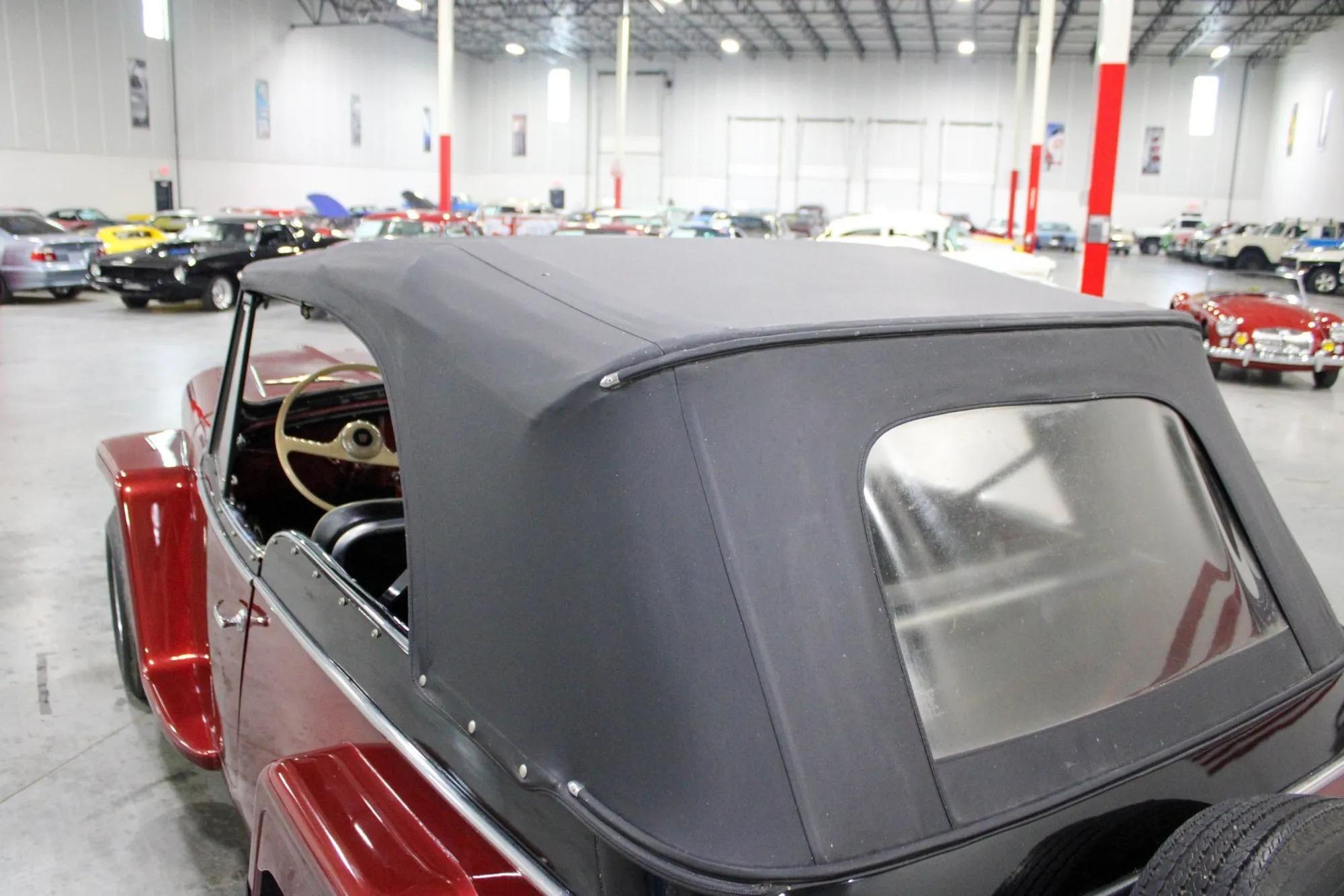 1952 Willys Jeepster