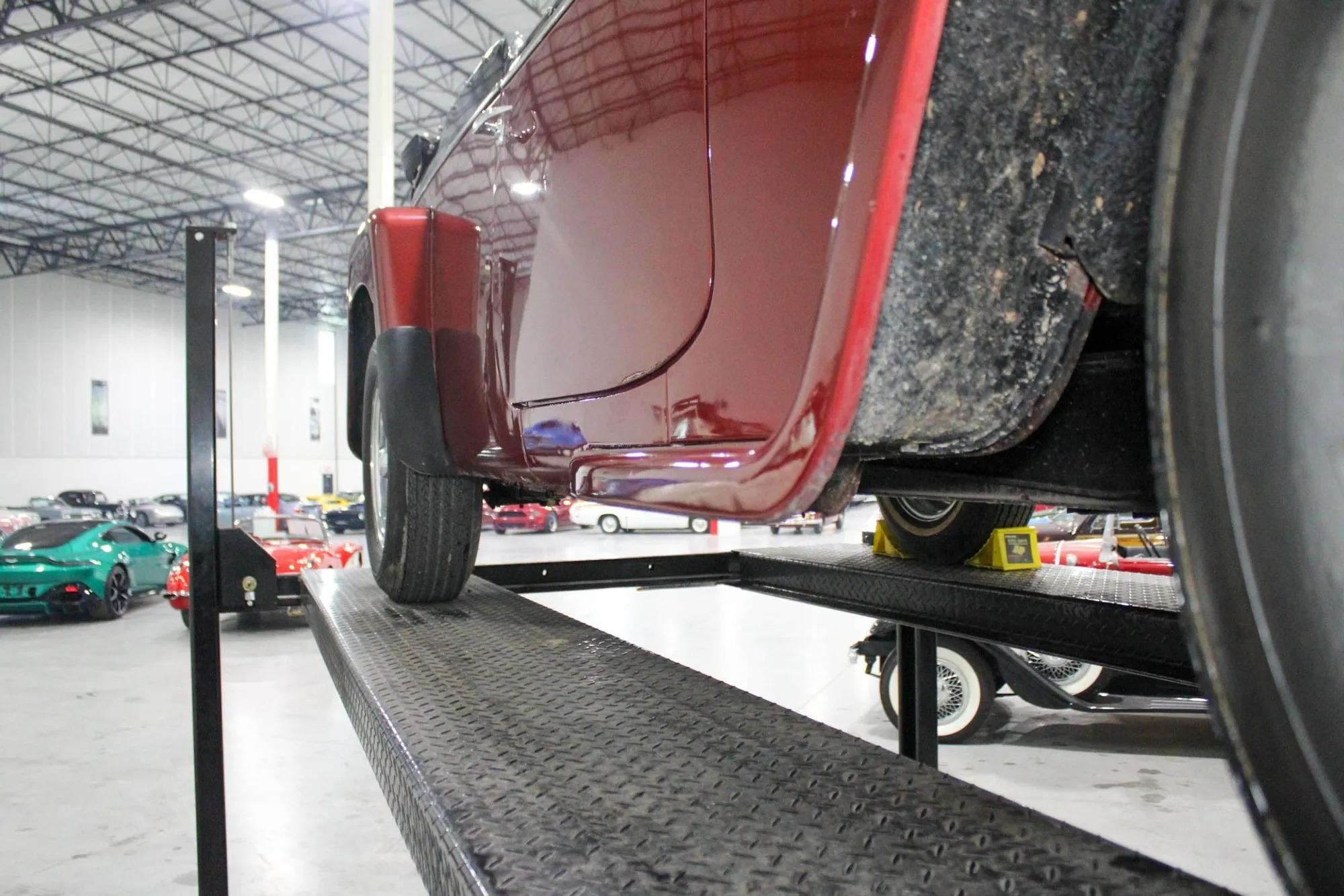 1952 Willys Jeepster