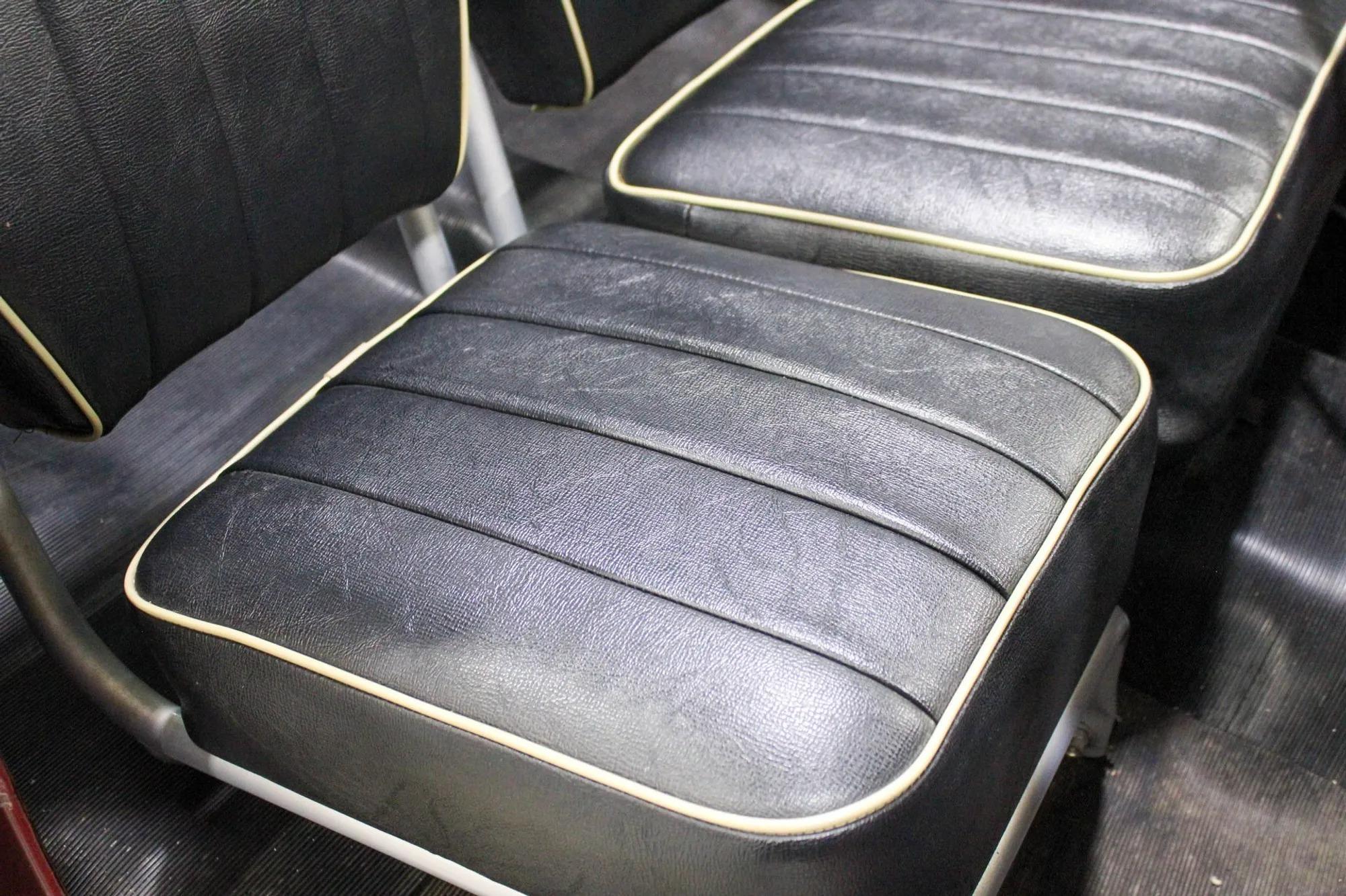 1952 Willys Jeepster