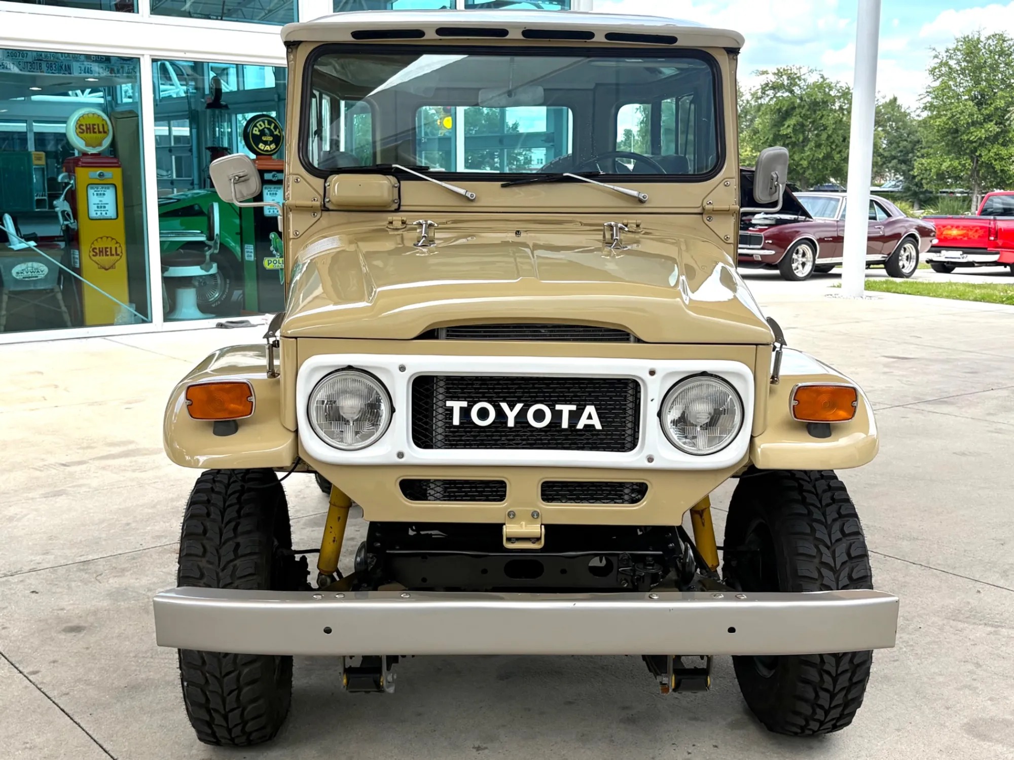 1978 Toyota Land Cruiser FJ43 - 4