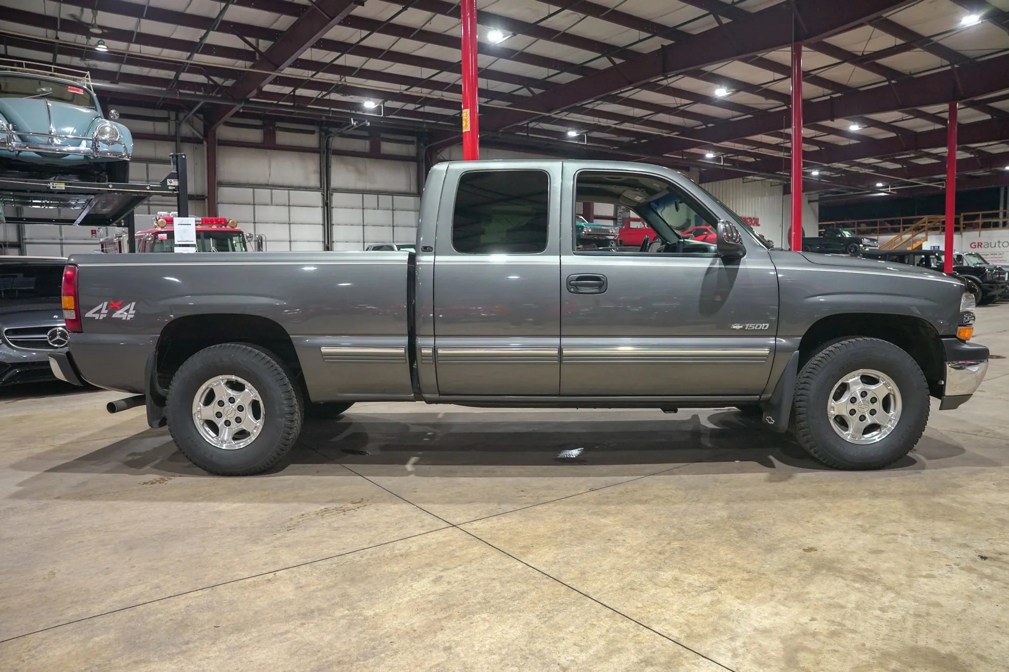 1999 Chevrolet Silverado 1500 LS - 5