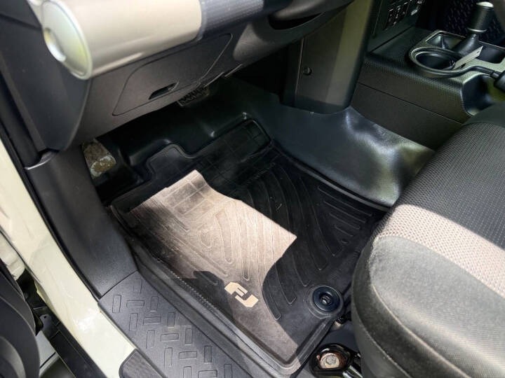 2012 Toyota FJ Cruiser