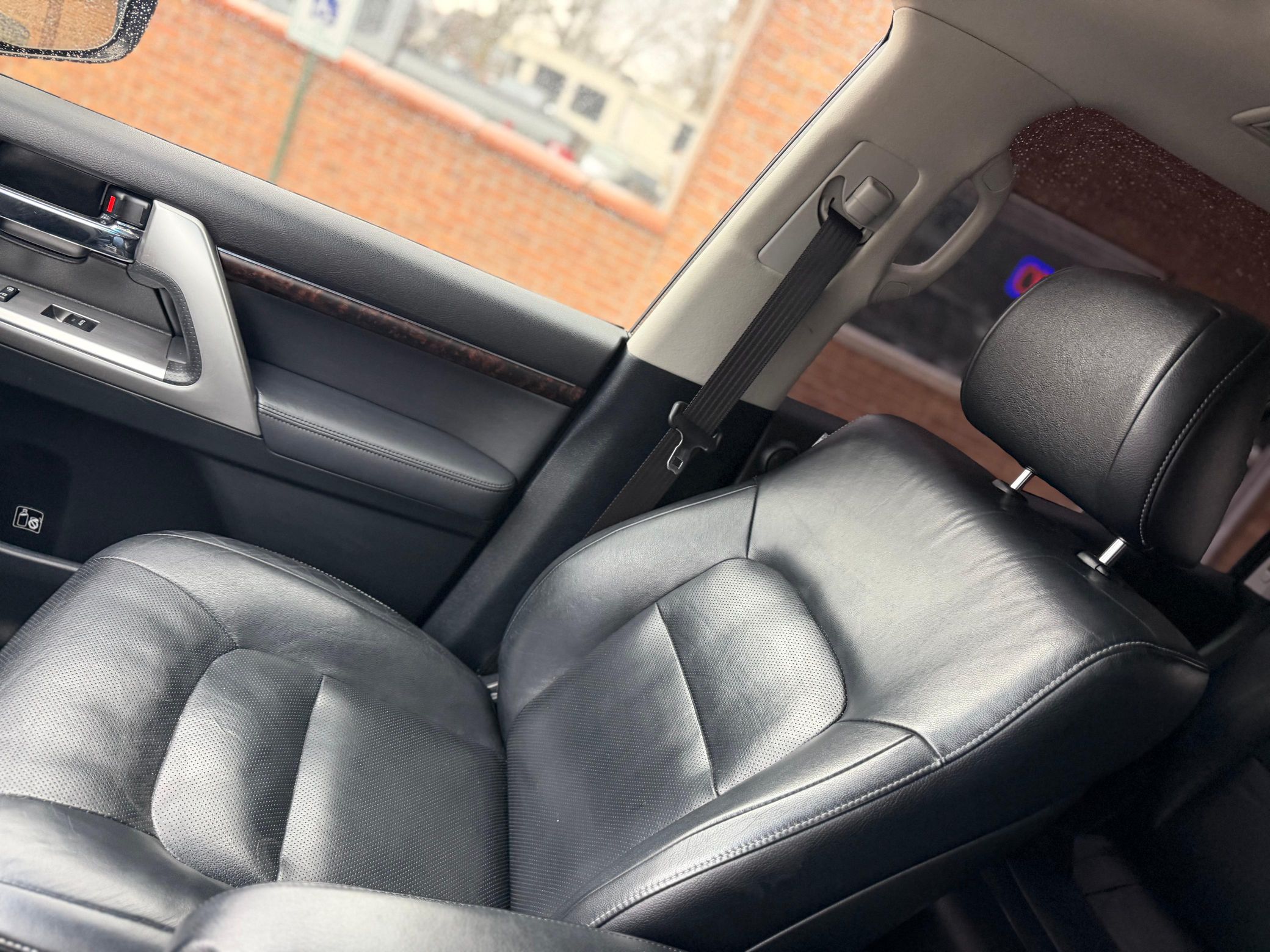 2013 Toyota Land Cruiser