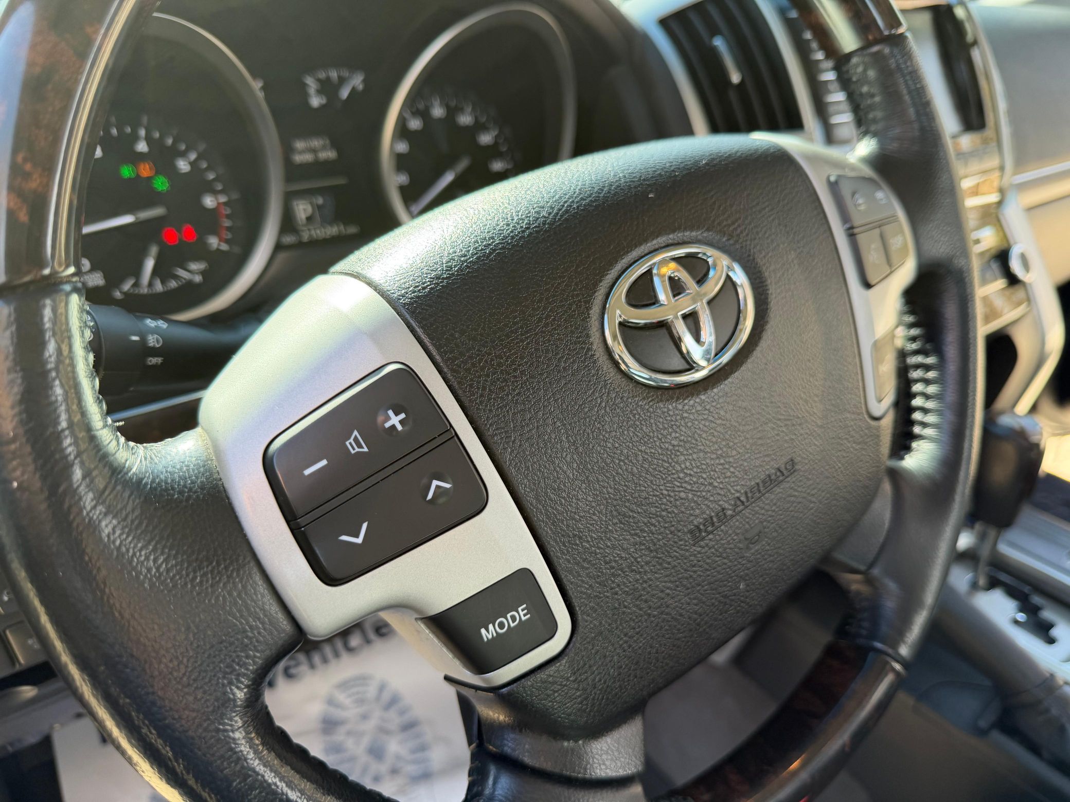 2013 Toyota Land Cruiser