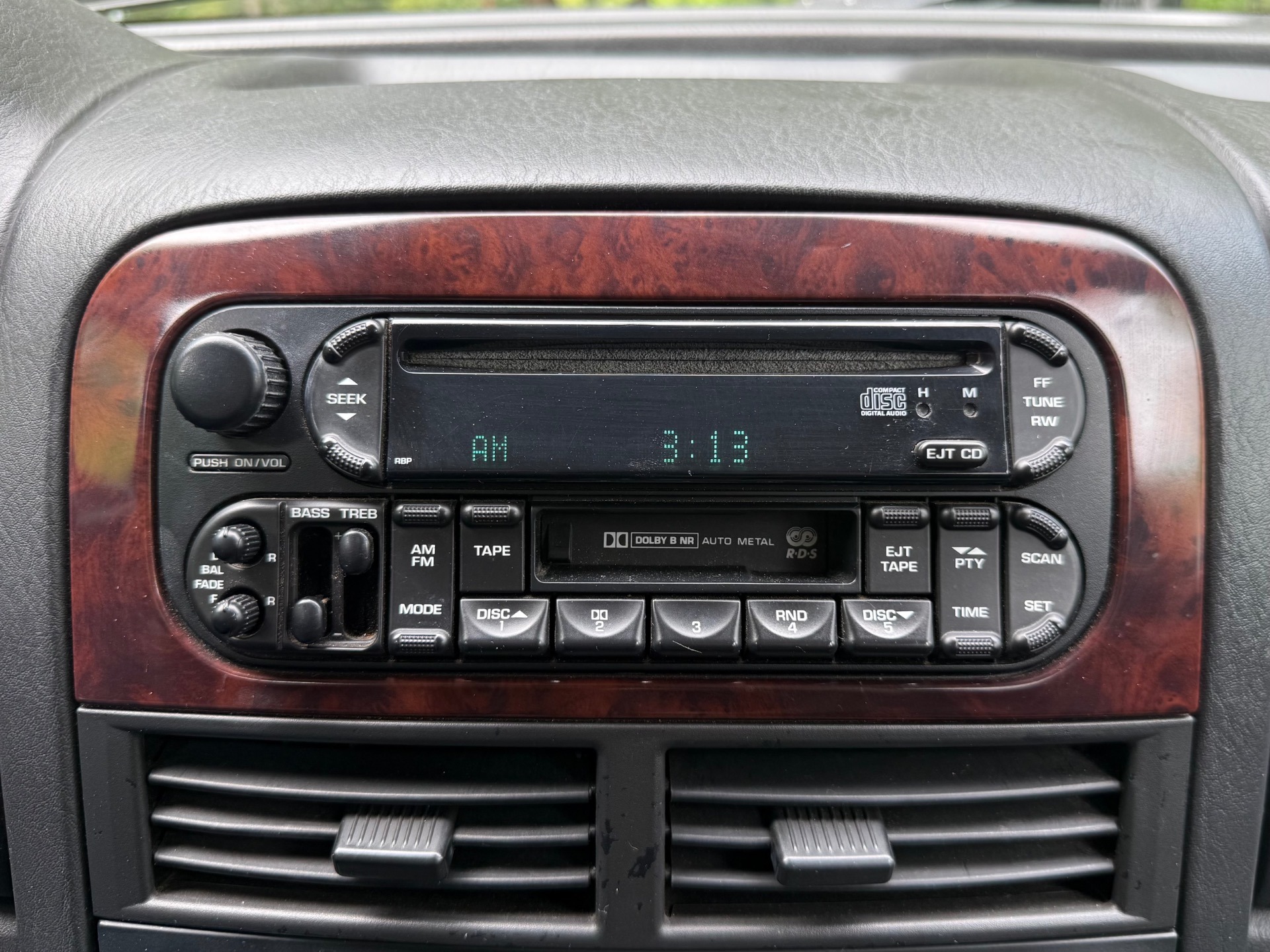 2004 Jeep Grand Cherokee Limited