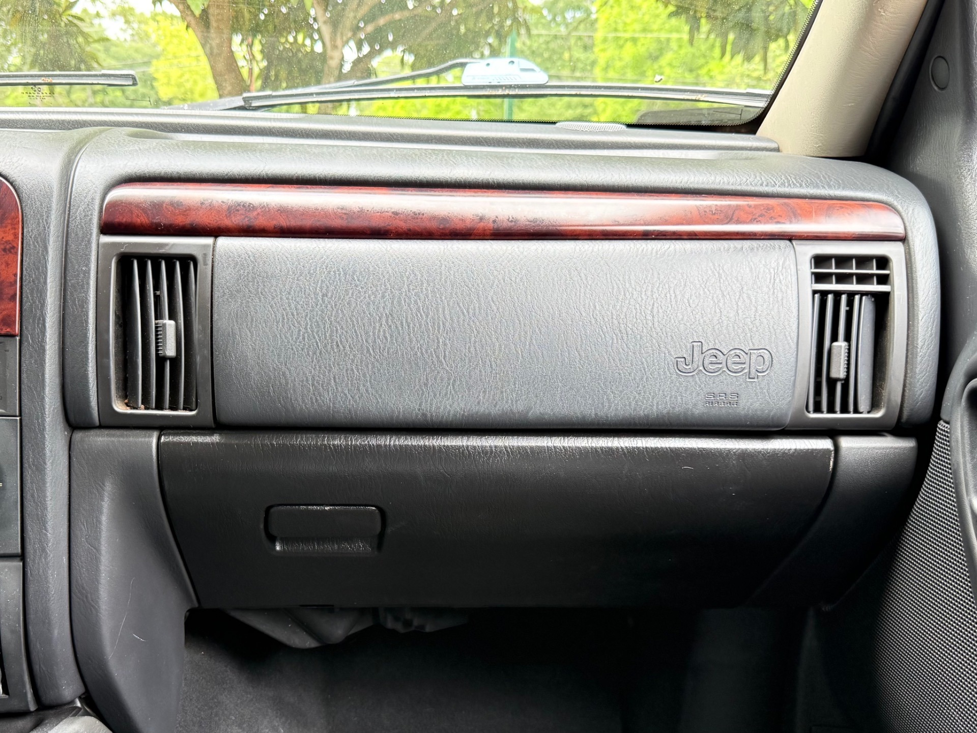 2004 Jeep Grand Cherokee Limited