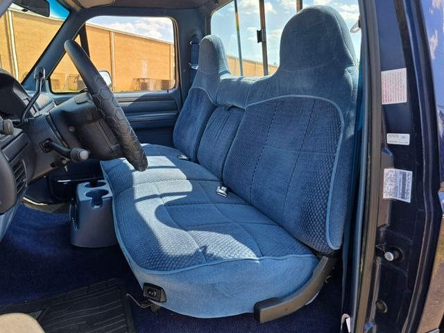 1995 Ford F-150 XLT SWB