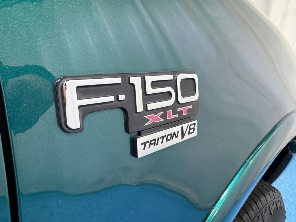 1998 Ford F-150 XLT