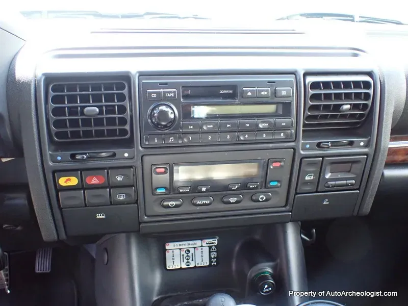 2003 Land Rover Discovery II SE