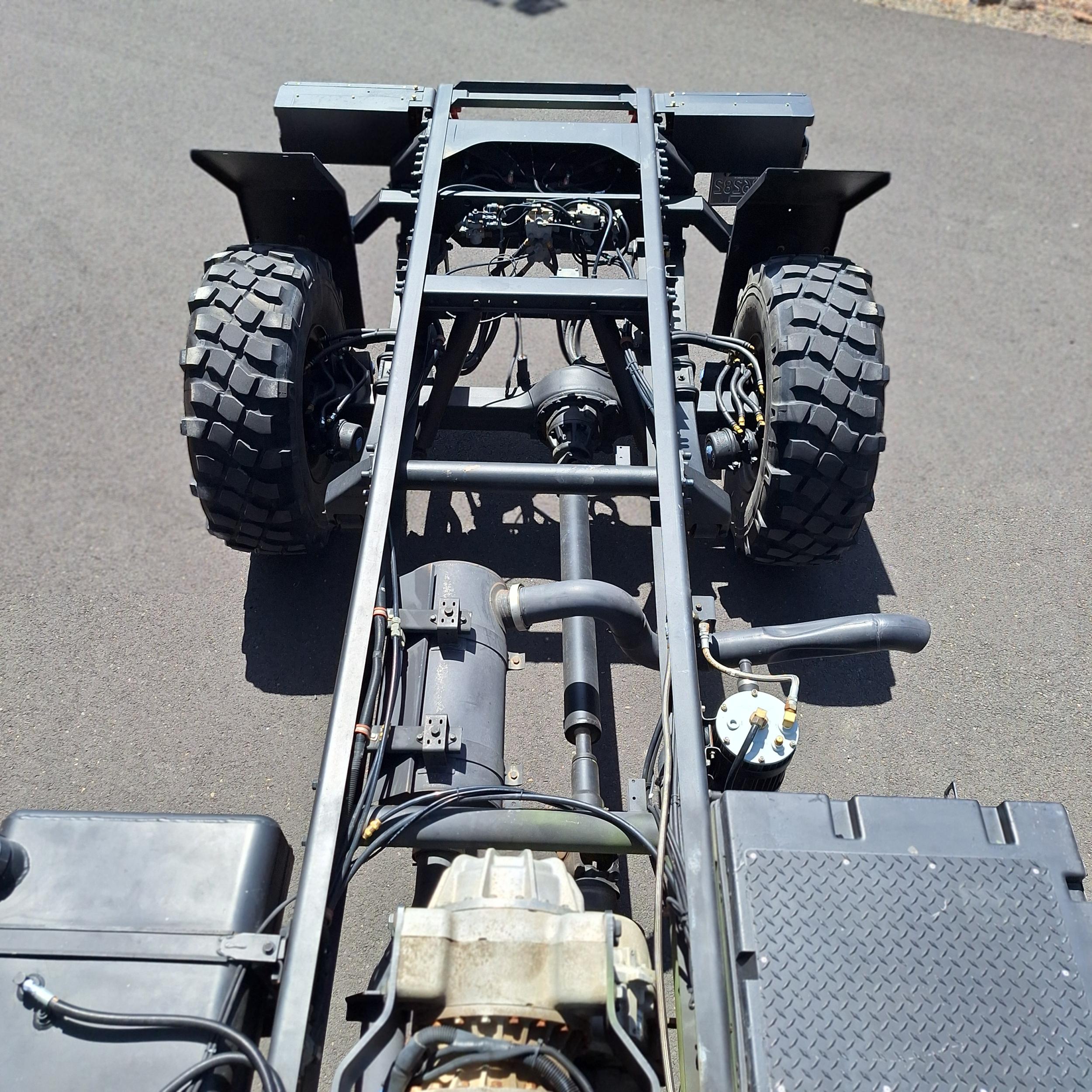 1998 Stewart & Stevenson M1078