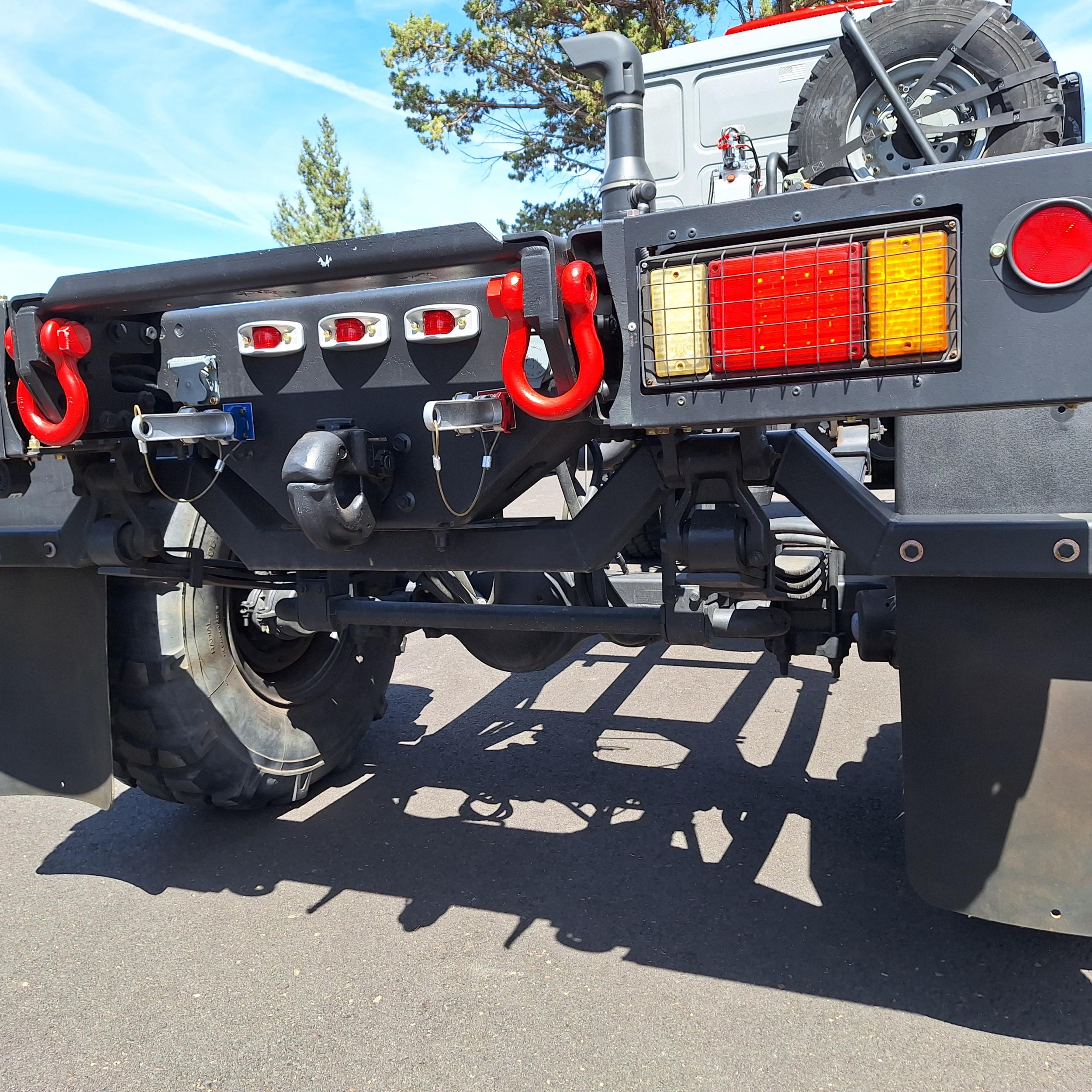 1998 Stewart & Stevenson M1078