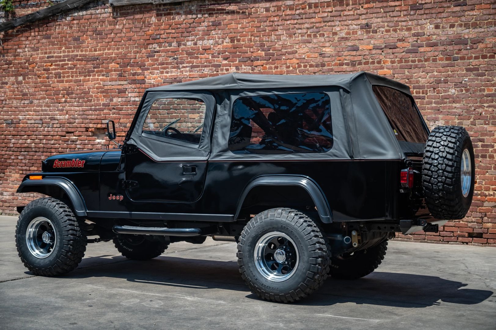 1982 Jeep CJ-8 Scrambler