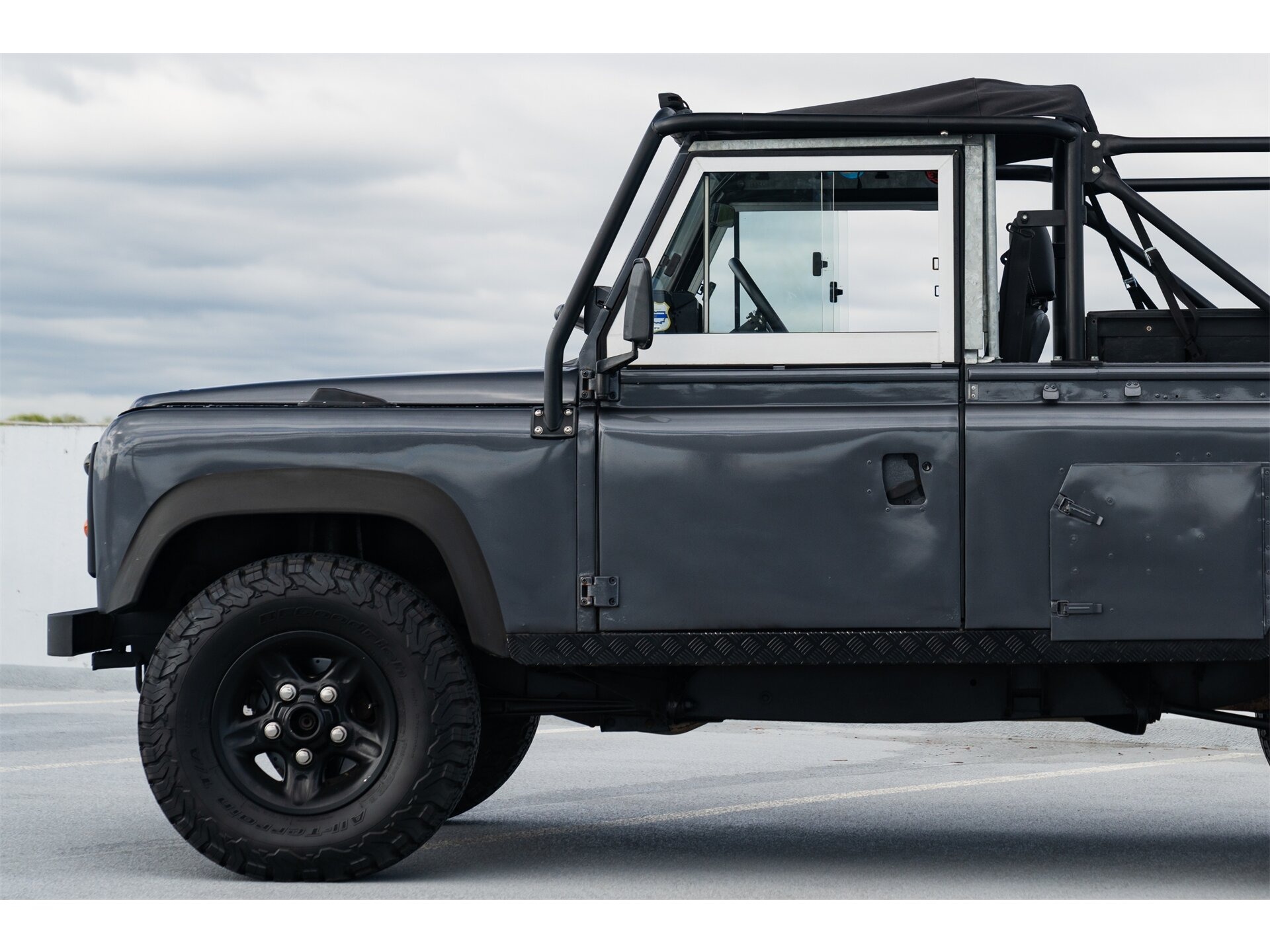 1986 Land Rover Defender Defender 110