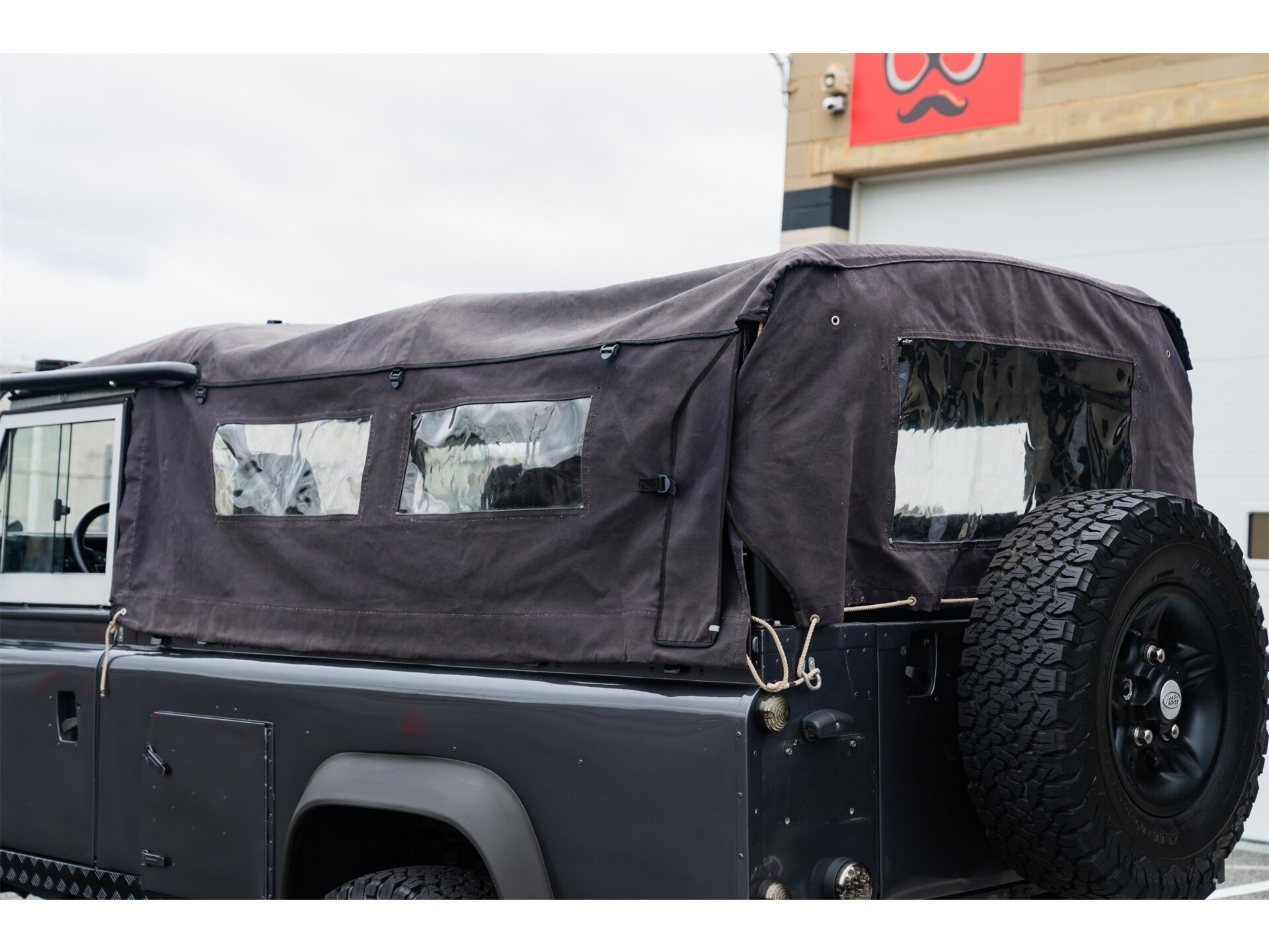 1986 Land Rover Defender Defender 110