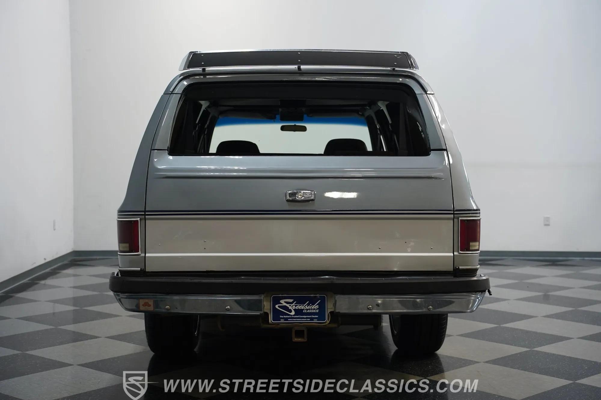 1990 Chevrolet Suburban R1500