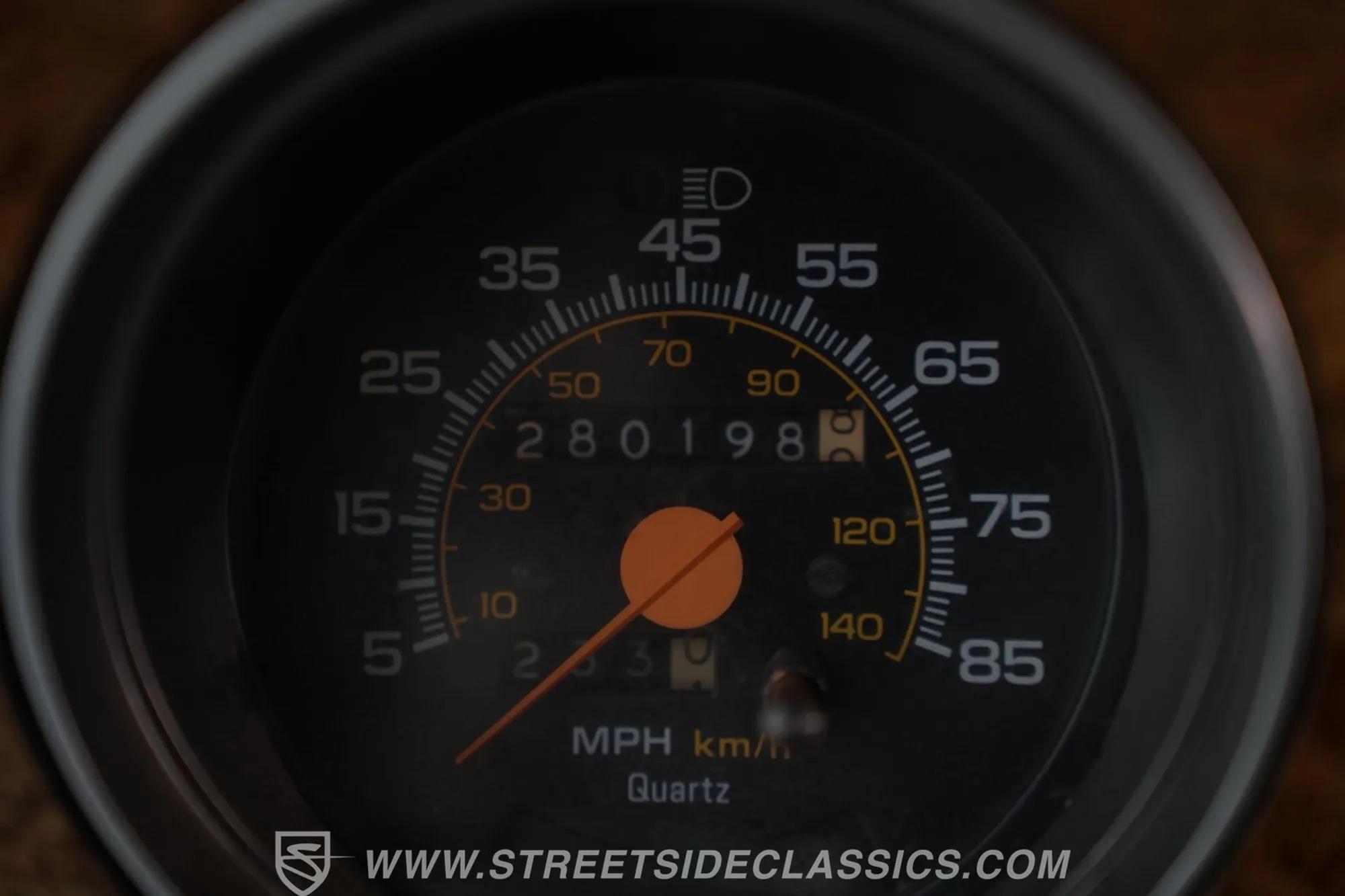 1990 Chevrolet Suburban R1500