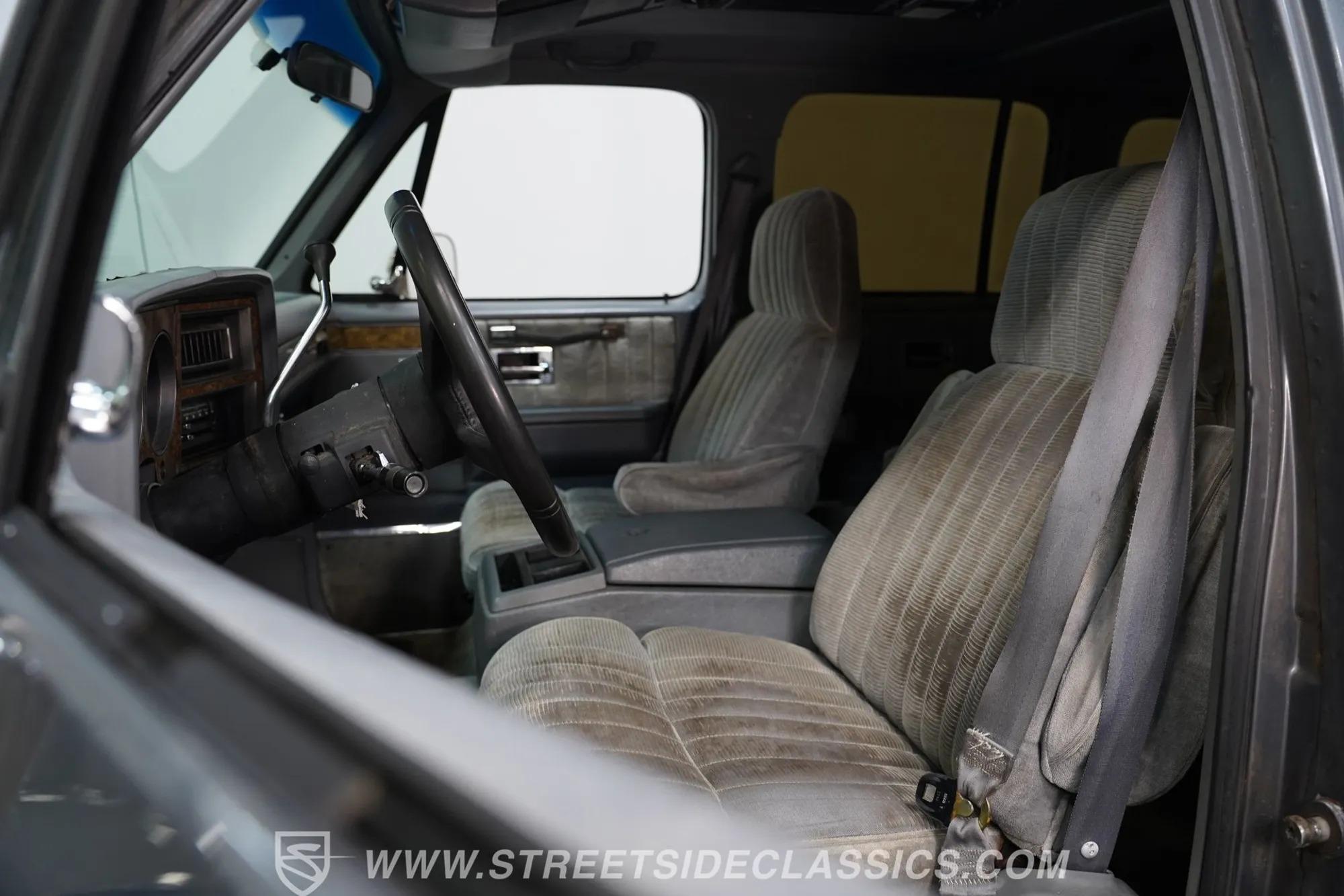 1990 Chevrolet Suburban R1500