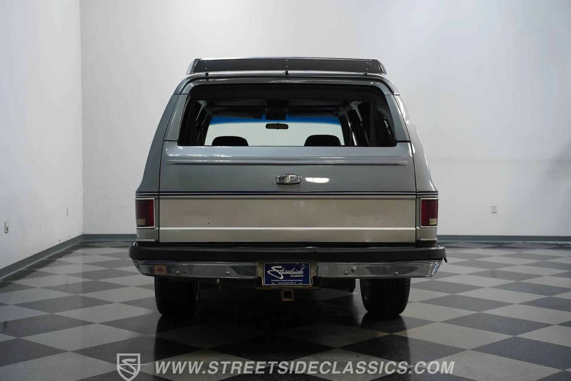 1990 Chevrolet Suburban R1500