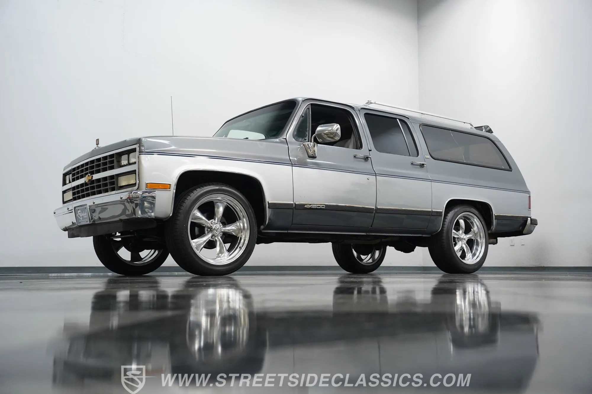 1990 Chevrolet Suburban R1500