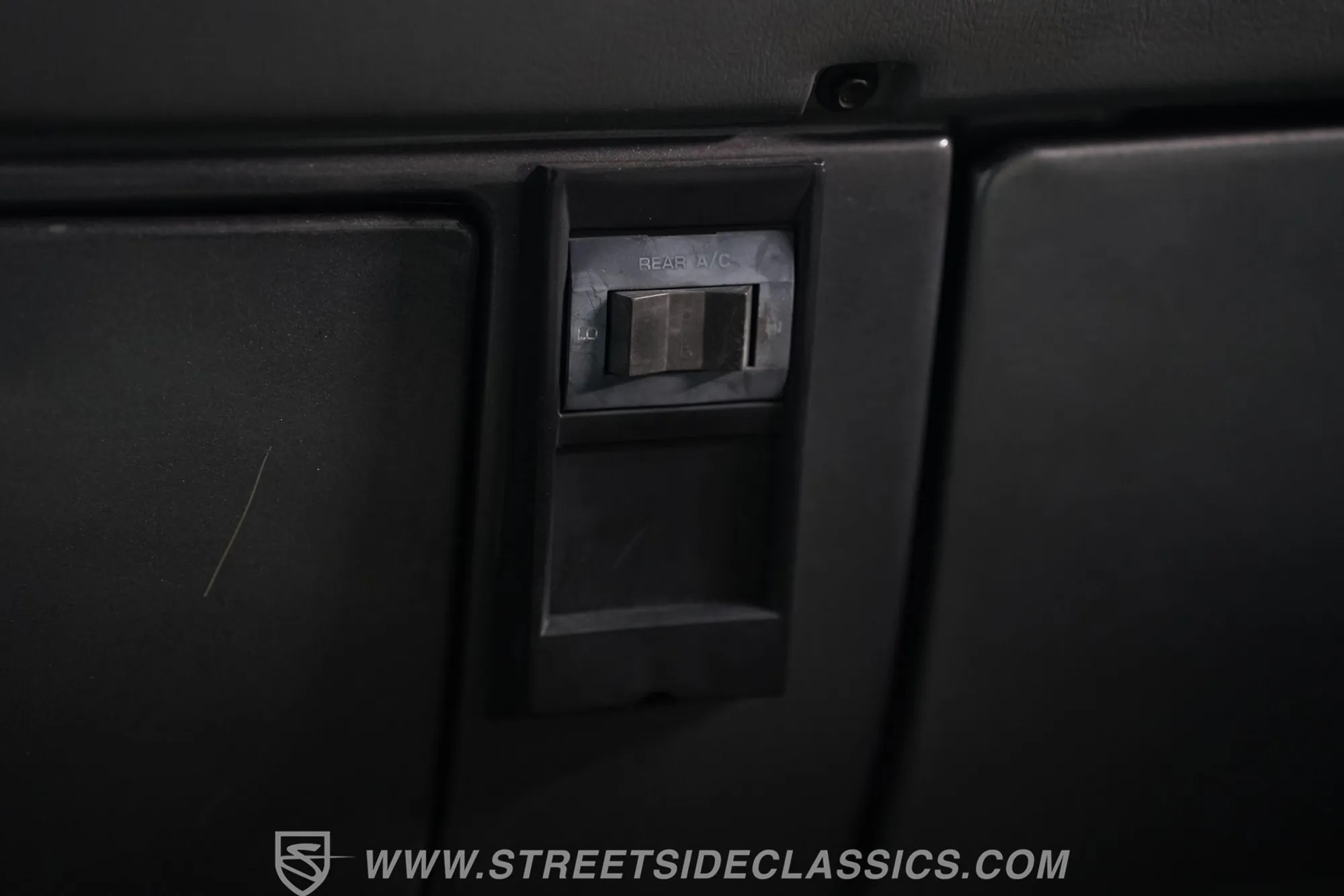 1990 Chevrolet Suburban R1500